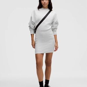 Lululemon Scuba Sweatshirt
Dress